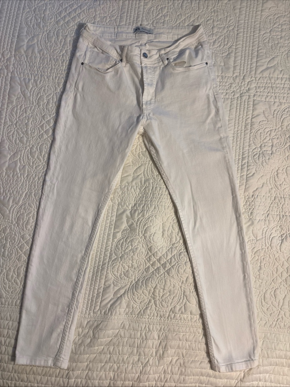 Zara White Skinny Jeans - Slim Fit